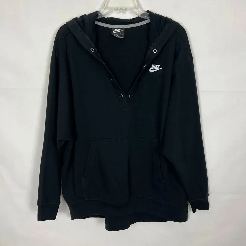 Nike women black